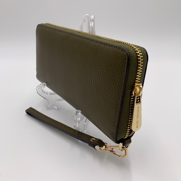 Michael Kors Large Jet Set Travel Continental Wristlet Phone Holder Case Wallet - Picture 15 of 16